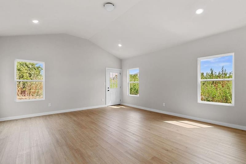 316 W Gambrell Street, Fort Worth TX 76115 - Photo 6