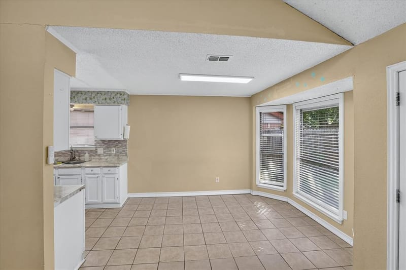 2413 Channing Drive, Grand Prairie TX 75052 - Photo 6