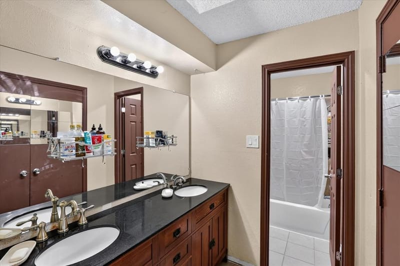 2413 Channing Drive, Grand Prairie TX 75052 - Photo 13