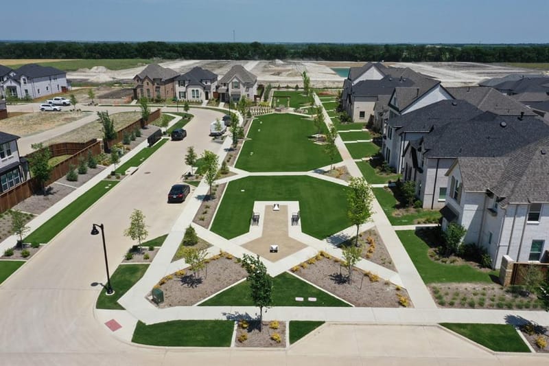 2616 Manzanar Mews, Celina TX 75009 - Photo 27
