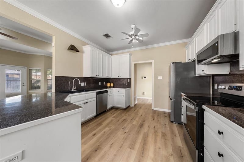 10124 Cougar Ridge Parkway, Waco TX 76708 - Photo 6