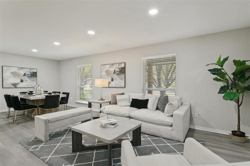 3515 Sheffield Drive, Arlington TX 76013 - Photo 3