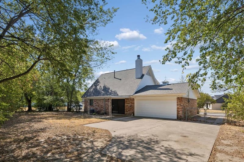 2047 Abshire Lane, Dallas TX 75228 - Photo 26