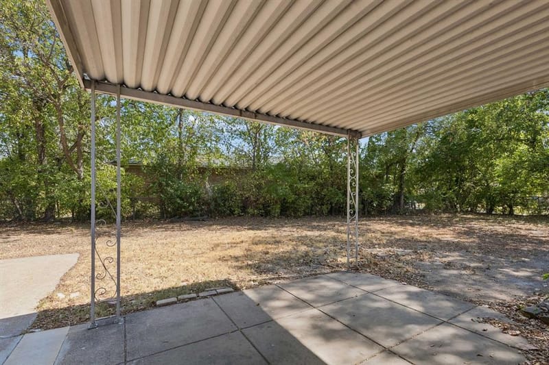2047 Abshire Lane, Dallas TX 75228 - Photo 24