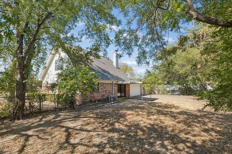 2047 Abshire Lane, Dallas TX 75228 - Photo 25
