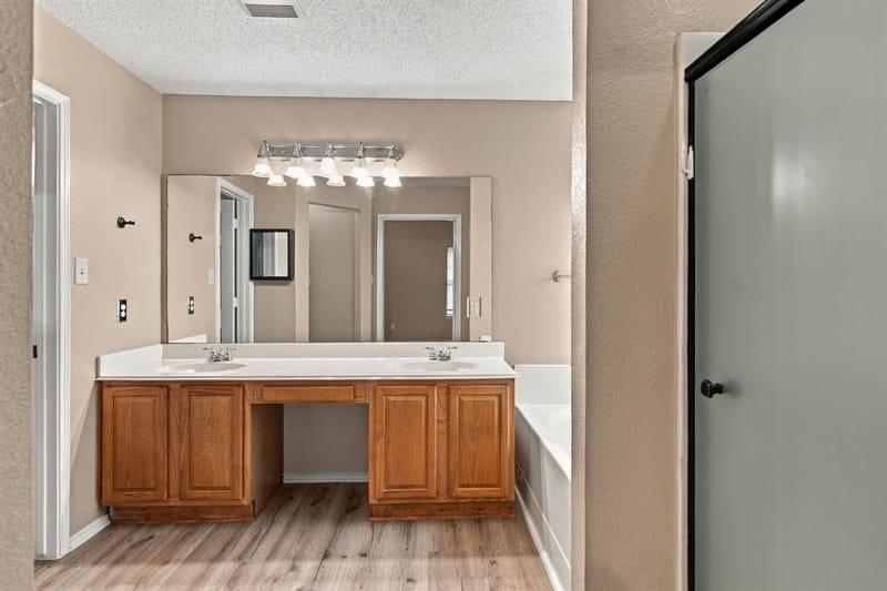 8116 Hulen Park Circle, Fort Worth TX 76123 - Photo 20
