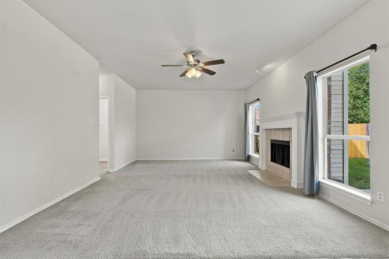 5948 Sugarleaf Lane, Dallas TX 75249 - Photo 13