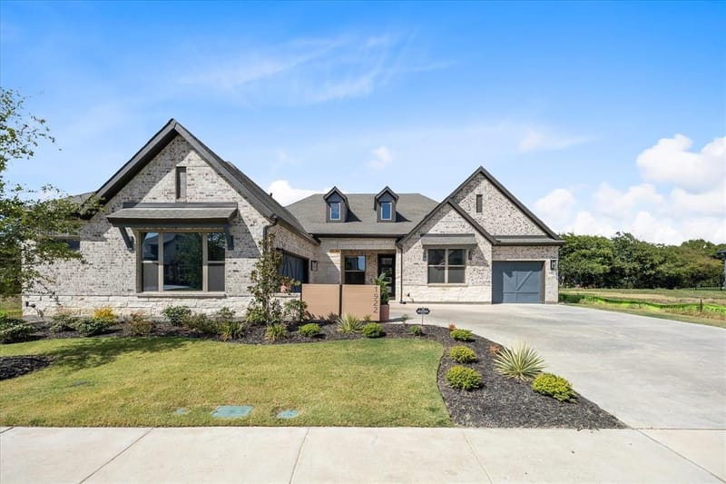 1922 Grand Avenue, Rockwall TX 75087