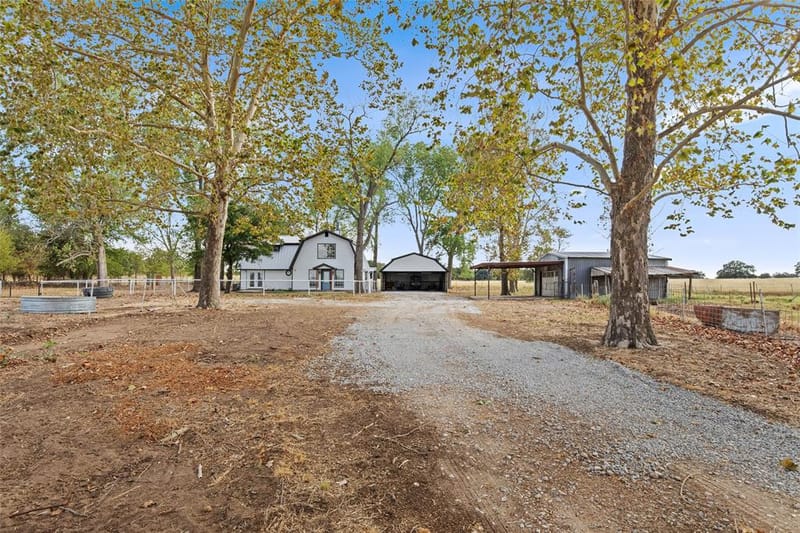 666 County Road 2445, Decatur TX 76234