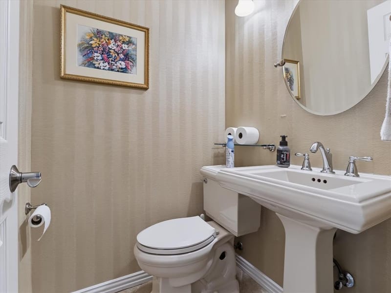 3838 Canot Lane, Addison TX 75001 - Photo 18