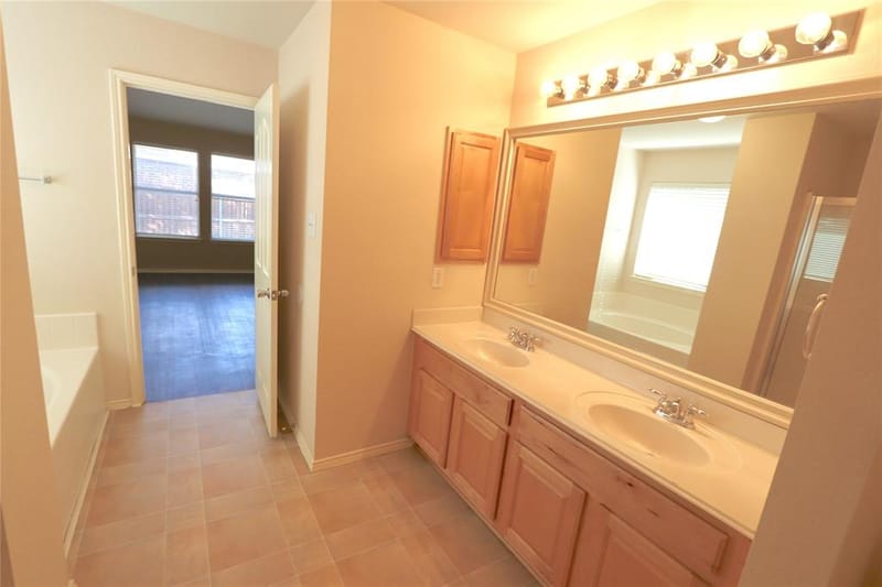 1000 Warbler Lane, Aubrey TX 76227 - Photo 22