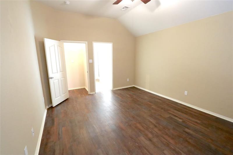 1000 Warbler Lane, Aubrey TX 76227 - Photo 20