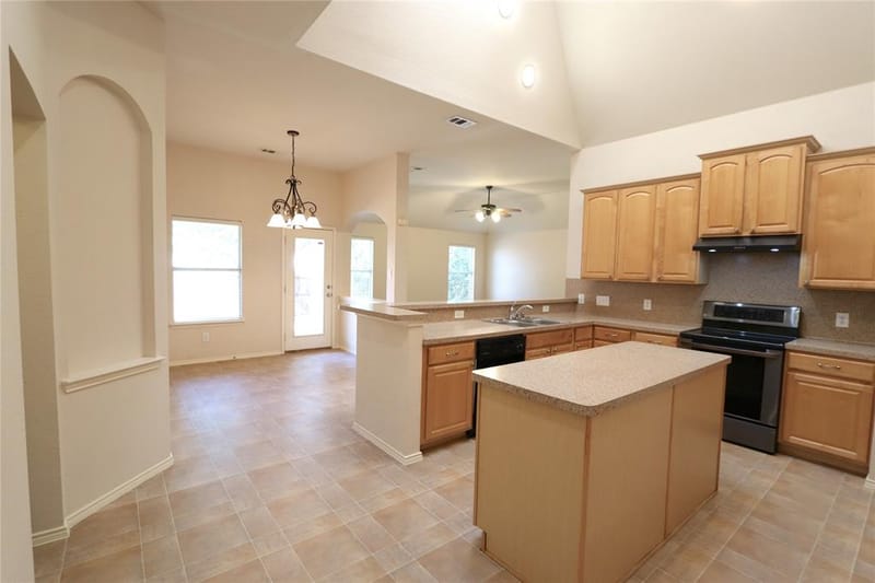 1000 Warbler Lane, Aubrey TX 76227 - Photo 14
