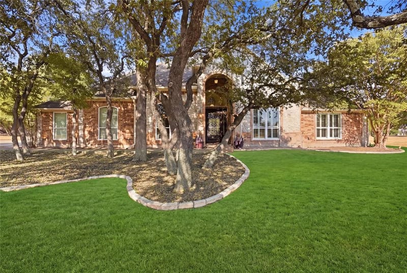 199 Deer Creek Drive, Aledo TX 76008 - Photo 2