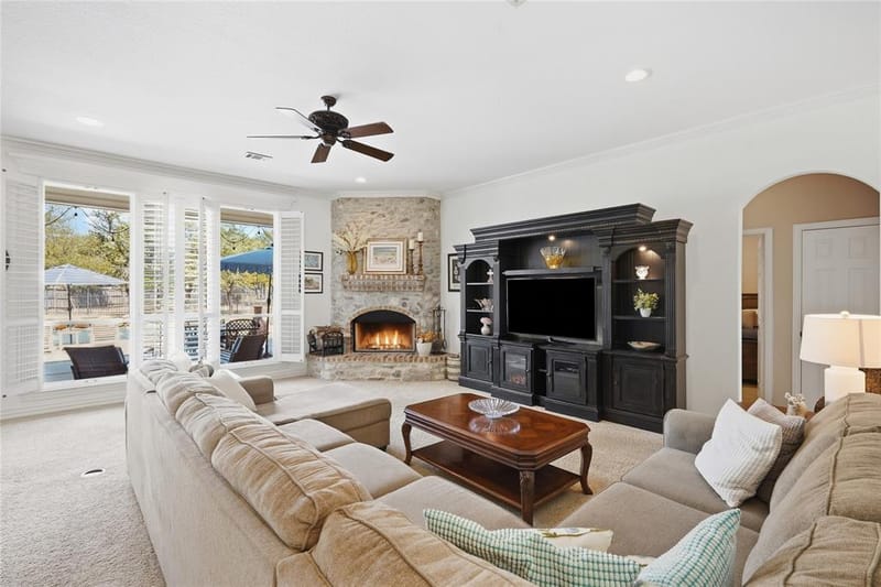 199 Deer Creek Drive, Aledo TX 76008 - Photo 6