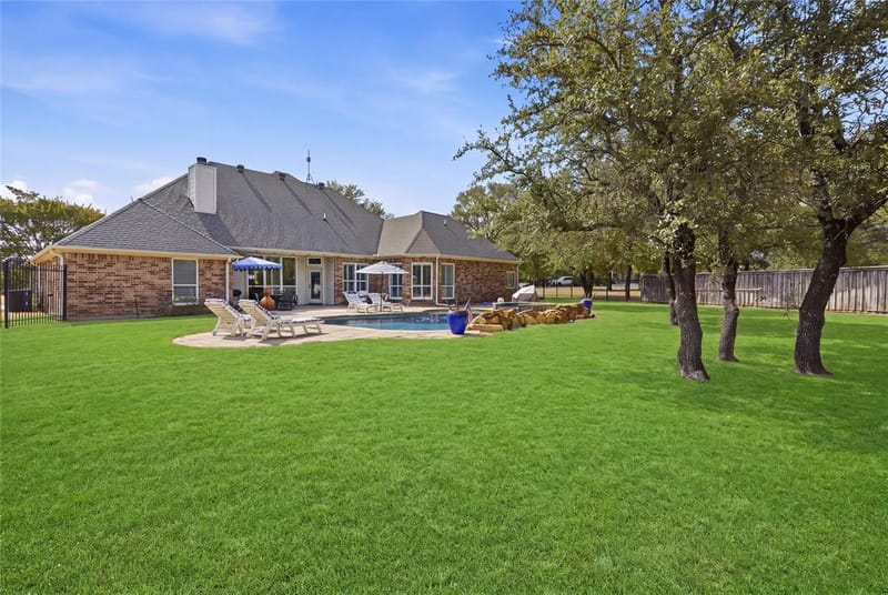 199 Deer Creek Drive, Aledo TX 76008 - Photo 36