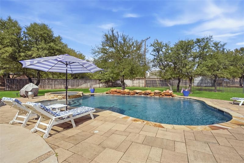 199 Deer Creek Drive, Aledo TX 76008 - Photo 33