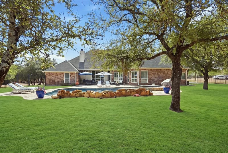 199 Deer Creek Drive, Aledo TX 76008 - Photo 35