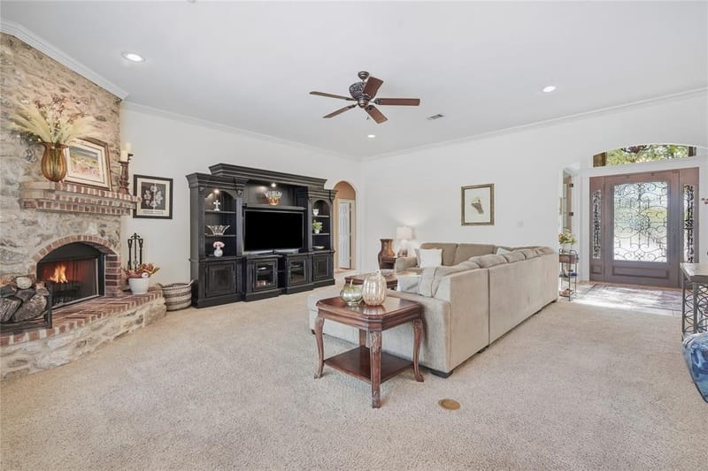 199 Deer Creek Drive, Aledo TX 76008 - Photo 8