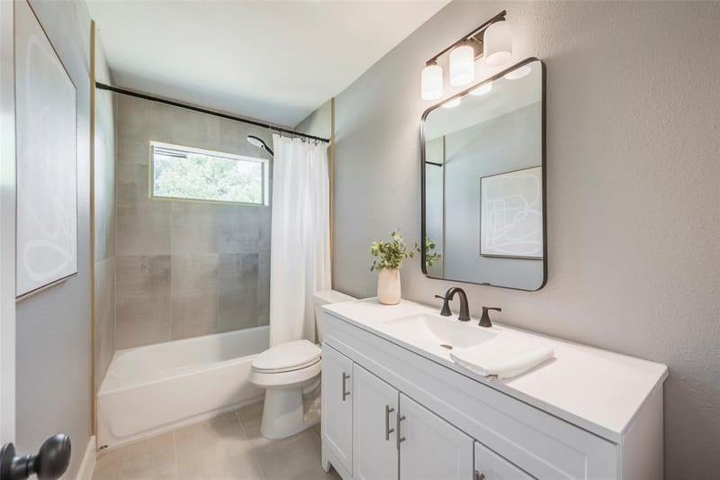 10864 Ruth Ann Drive, Dallas TX 75228 - Photo 9