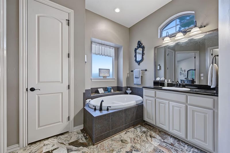111 Highland Court, Boyd TX 76023 - Photo 25
