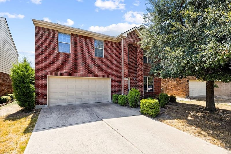5012 Meridian Lane, Fort Worth TX 76244