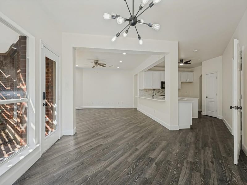 607 Biscayne Drive, Mansfield TX 76063 - Photo 6