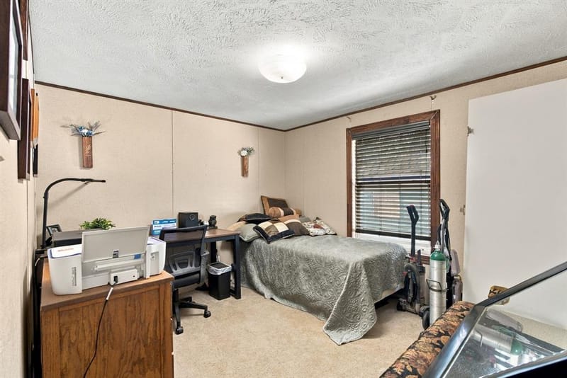 22107 Lakewood Drive, Frankston TX 75763 - Photo 19