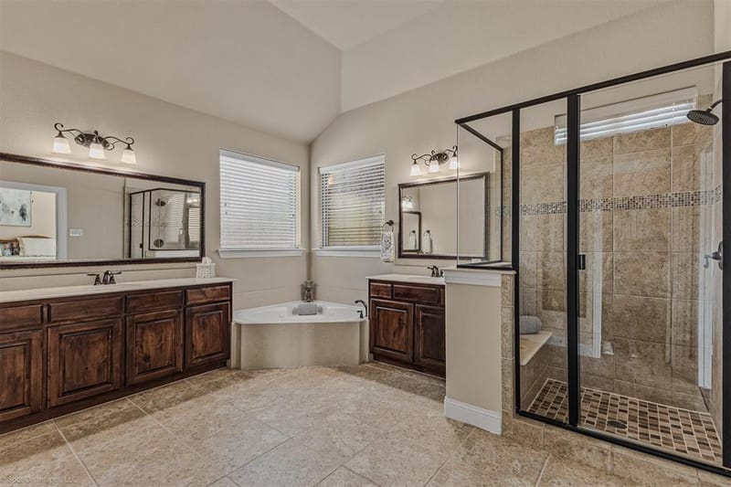 1314 Oak Hill Lane, Murphy TX 75094 - Photo 5