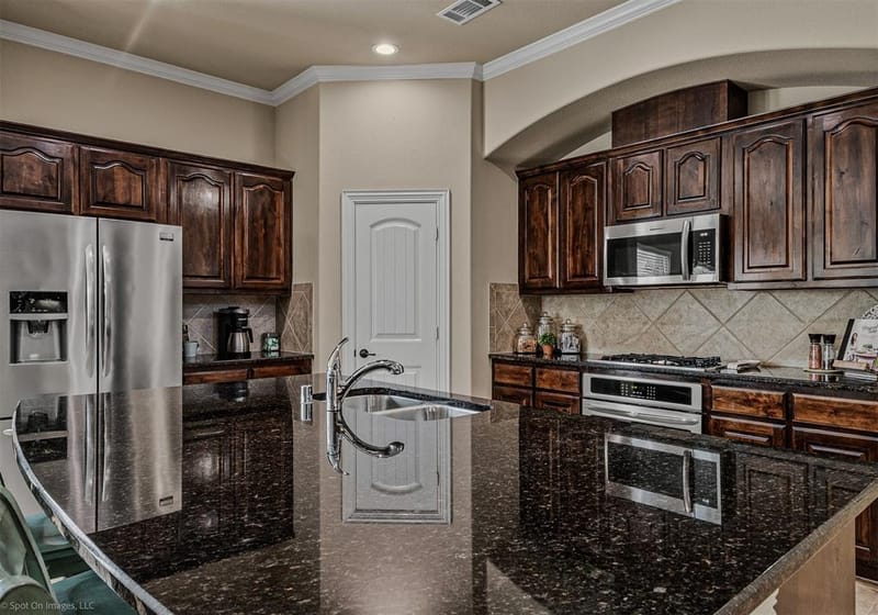 1314 Oak Hill Lane, Murphy TX 75094 - Photo 8