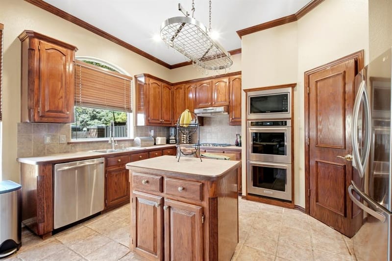 2805 Prestonwood Drive, Plano TX 75093 - Photo 6