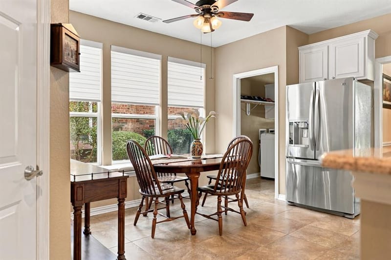 942 Village Parkway, Coppell TX 75019 - Photo 7