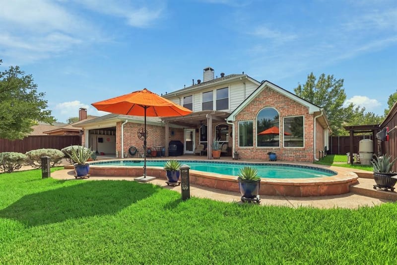 942 Village Parkway, Coppell TX 75019