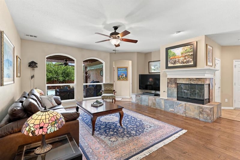 942 Village Parkway, Coppell TX 75019 - Photo 8
