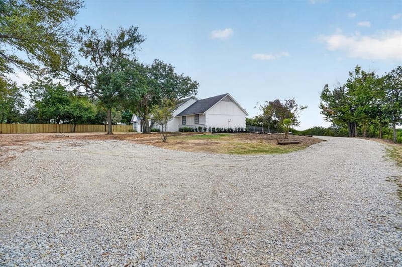 111 Woodcrest Street, Weatherford TX 76087 - Photo 38