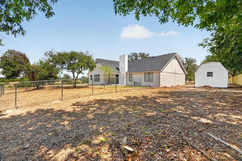 111 Woodcrest Street, Weatherford TX 76087 - Photo 31