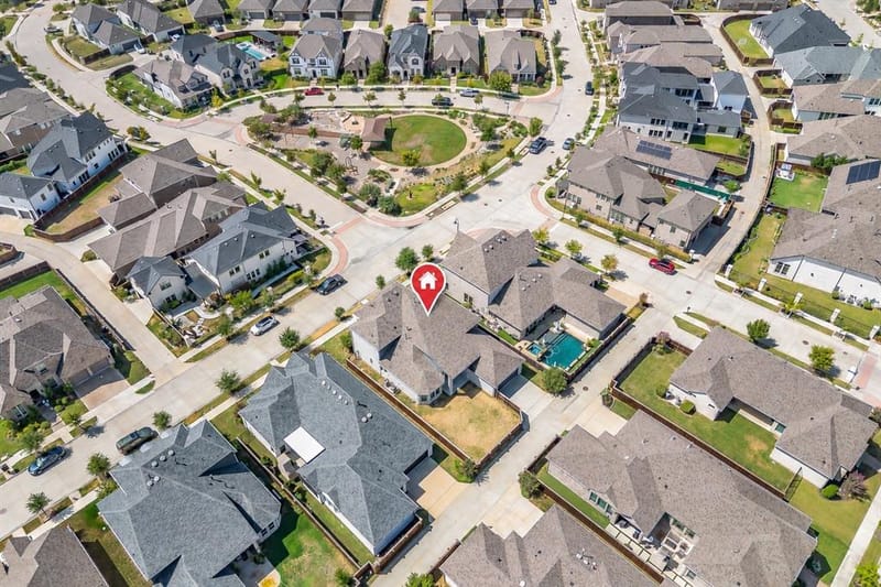 1703 Silver Marten Trail, Arlington TX 76005 - Photo 3