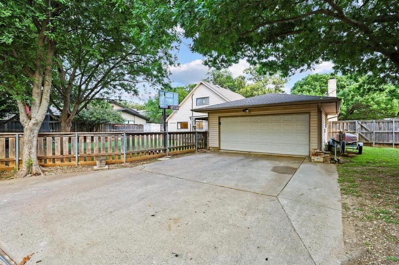 3785 Crown Shore Drive, Dallas TX 75244 - Photo 37