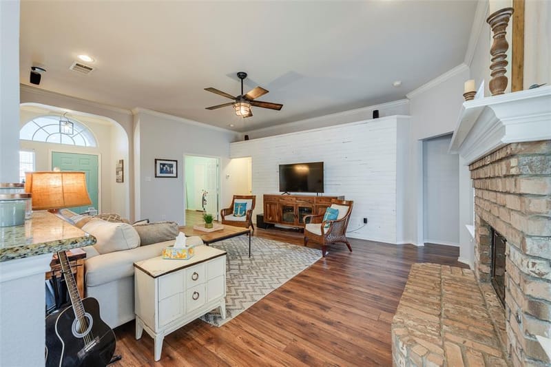 10201 Evergreen Drive, Rowlett TX 75089 - Photo 6