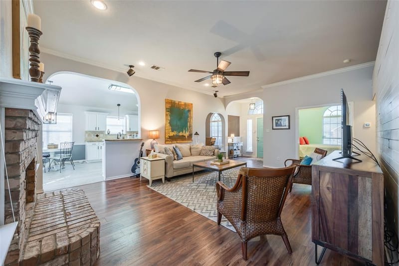 10201 Evergreen Drive, Rowlett TX 75089 - Photo 7