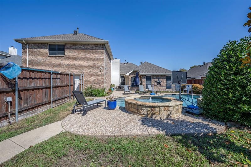 10201 Evergreen Drive, Rowlett TX 75089 - Photo 28
