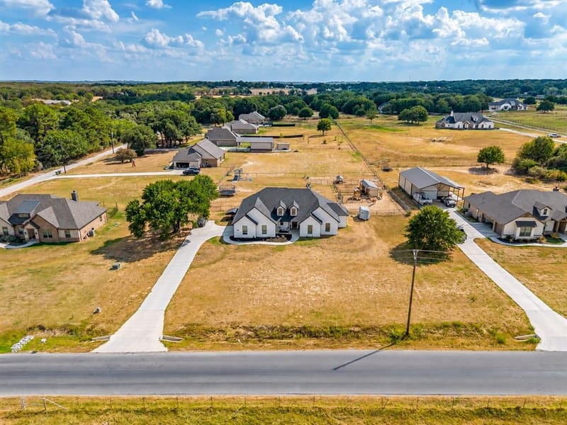 731 County Road 4764, Boyd TX 76023