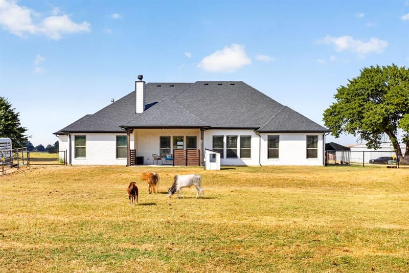731 County Road 4764, Boyd TX 76023 - Photo 34
