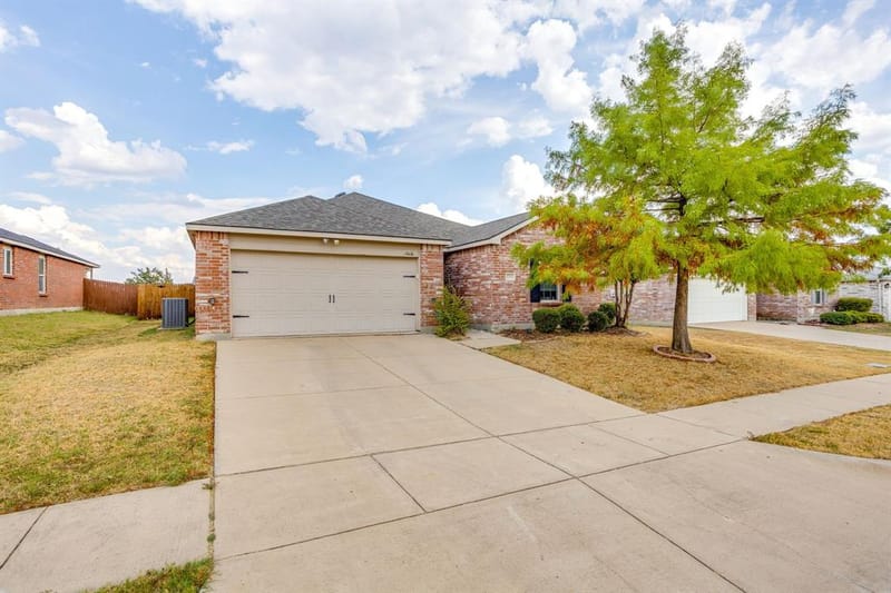 1204 Foxglove Lane, Burleson TX 76028 - Photo 2