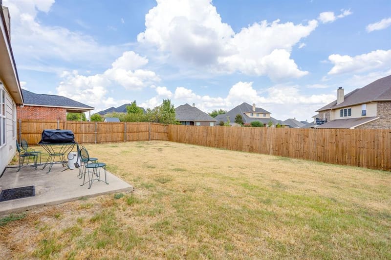 1204 Foxglove Lane, Burleson TX 76028 - Photo 38