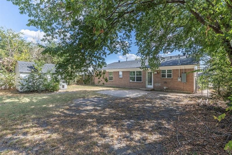 1805 W Belden, Sherman TX 75092 - Photo 31