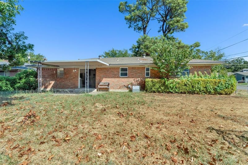 2500 W Elm Street, Denison TX 75020 - Photo 18