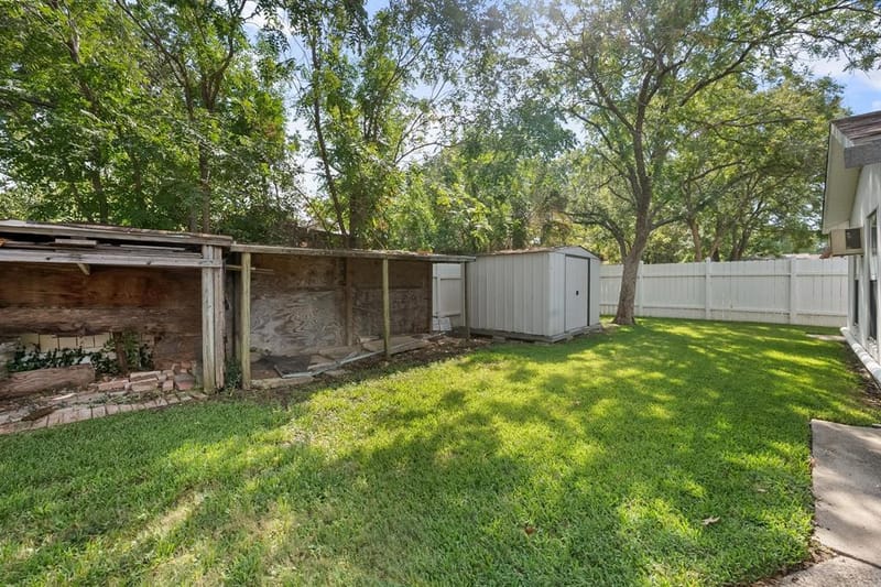 1924 Canterbury Street, Irving TX 75062 - Photo 39
