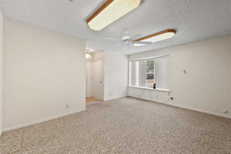 1924 Canterbury Street, Irving TX 75062 - Photo 8
