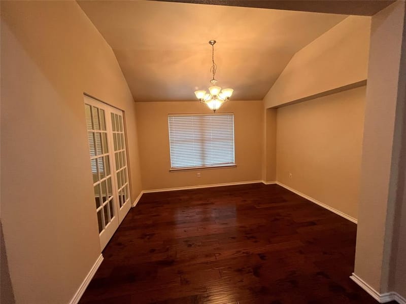 615 Magnolia, Glenn Heights TX 75154 - Photo 9